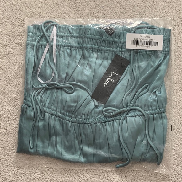 🌸Lulus | Fashionably Fierce Bodysuit - Picture 4 of 7